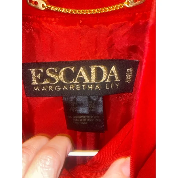 Women's vintage Escada Blazer Jacket Size 14 Red Black - Picture 2 of 12